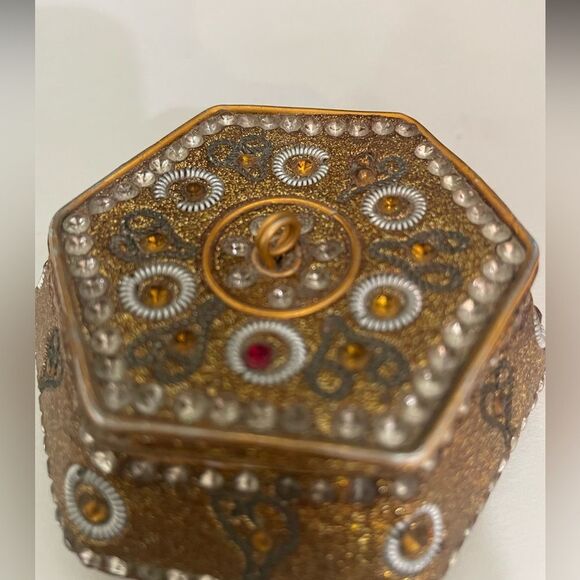 Hexagonal Mosaic Jeweled Gold Trinket Box - Picture 5 of 6